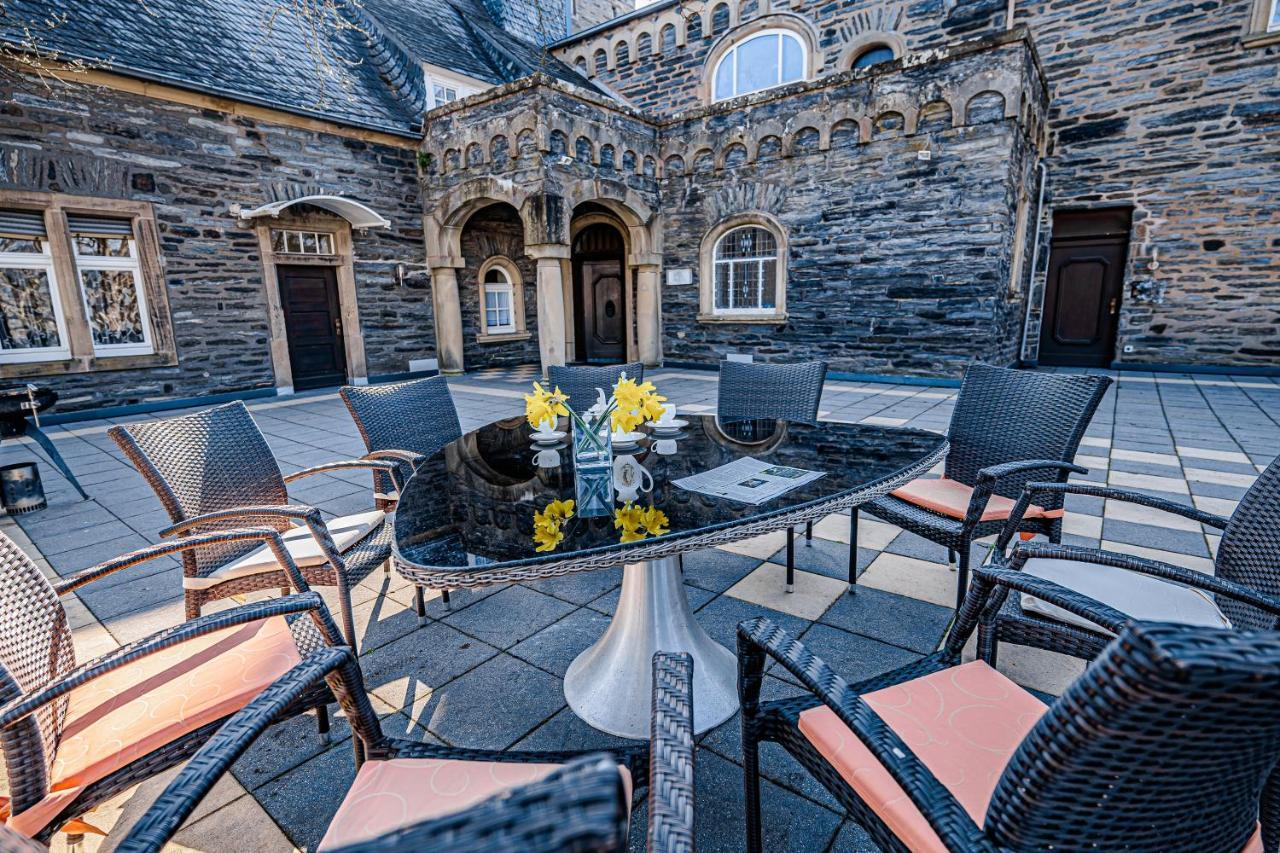 Saar Castle - Cozy Mansion Near Vineyard Villa Serrig Екстериор снимка